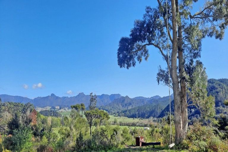 Photo of property in 432 Hikuai Settlement Road, Hikuai, 3579