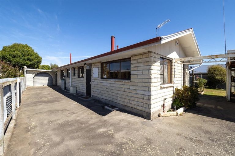 Photo of property in 11 Buckleys Terrace, Tinwald, Ashburton, 7700
