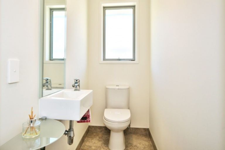 Photo of property in 25 Banbury Terrace, Lower Shotover, Queenstown, 9304