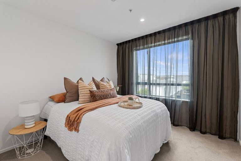 Photo of property in 203/160c Hobsonville Point Road, Hobsonville, Auckland, 0616