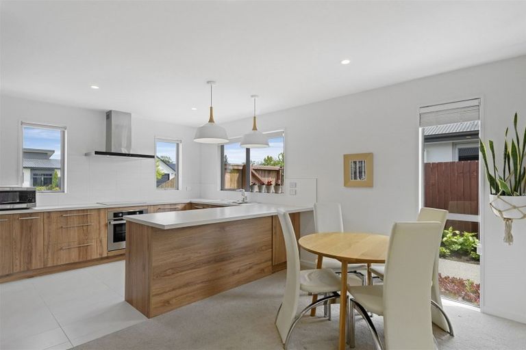 Photo of property in 7 Weruweru Street, Marshland, Christchurch, 8083