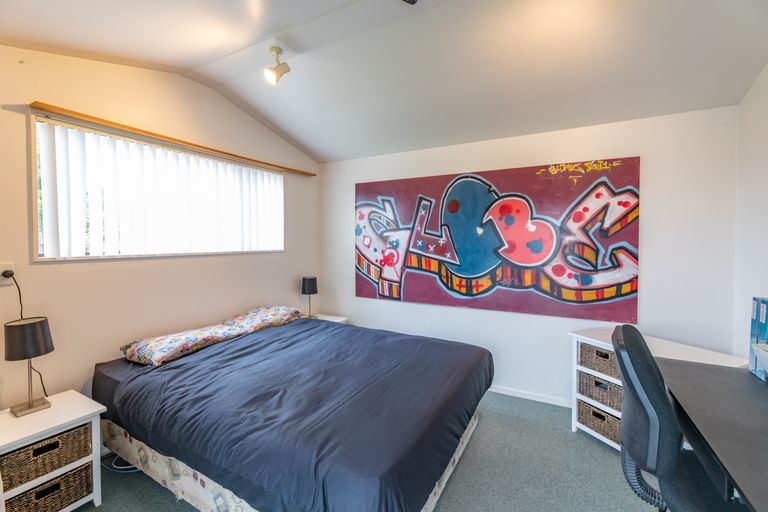 Photo of property in 30 Quinns Road, Shirley, Christchurch, 8013