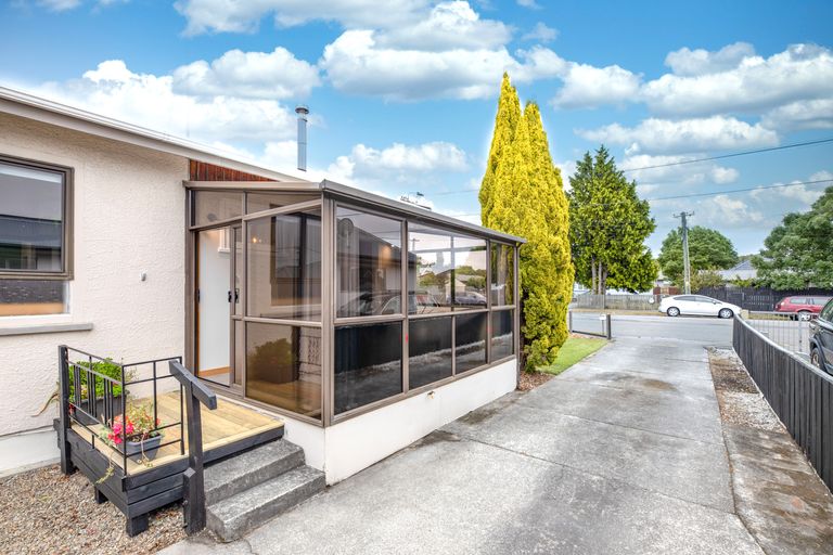 Photo of property in 30 Quinns Road, Shirley, Christchurch, 8013