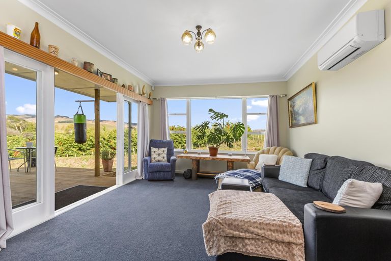 Photo of property in 24 Wrights Road, Raglan, 3295