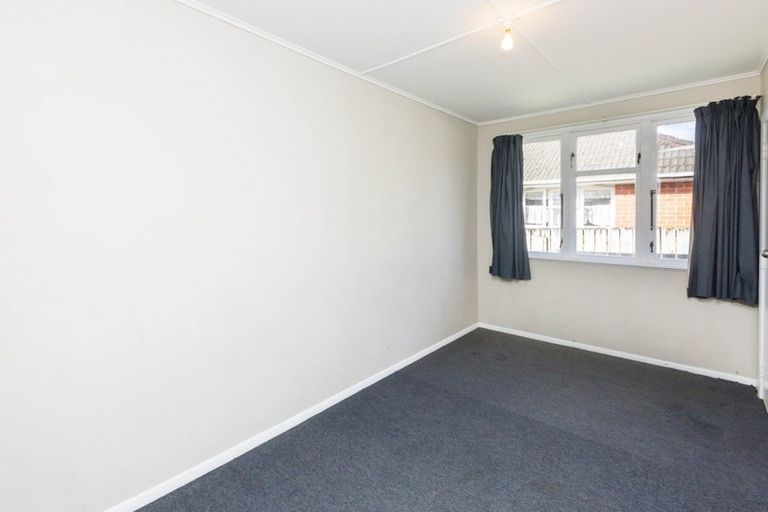 Photo of property in 22 Maher Street, Elderslea, Upper Hutt, 5018