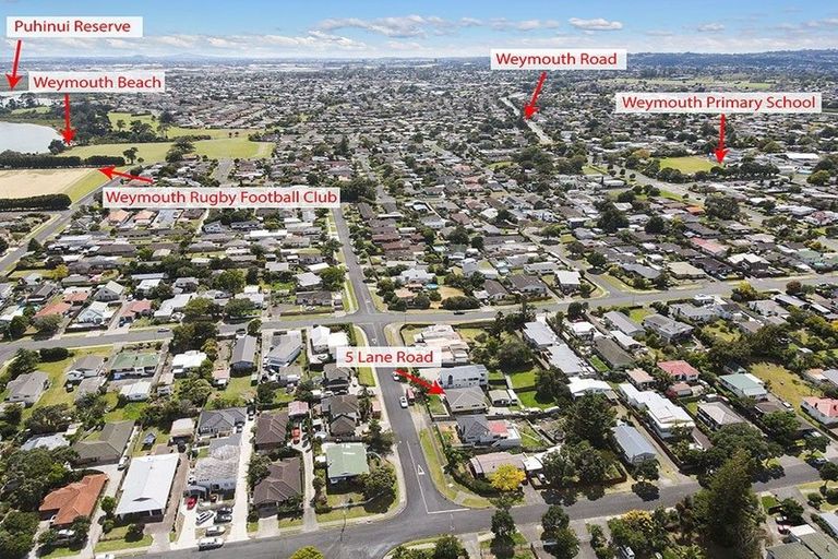 Photo of property in 5 Lane Road, Weymouth, Auckland, 2103