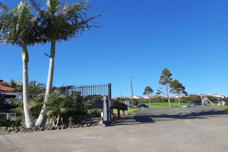 Photo of property in 49 Alverna View, Gulf Harbour, Whangaparaoa, 0930