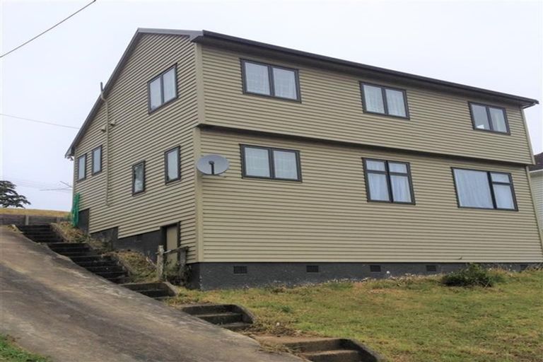 Photo of property in 27 Morere Street, Titahi Bay, Porirua, 5022