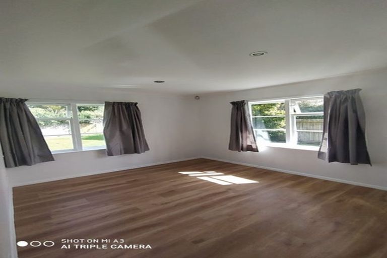 Photo of property in 19 Fleming Street, Manurewa East, Auckland, 2102
