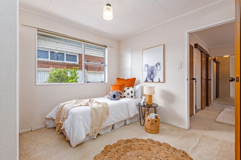 Photo of property in 191 Fitzherbert Avenue, West End, Palmerston North, 4410