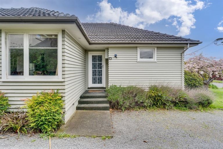 Photo of property in 4 Merton Place, Bryndwr, Christchurch, 8053