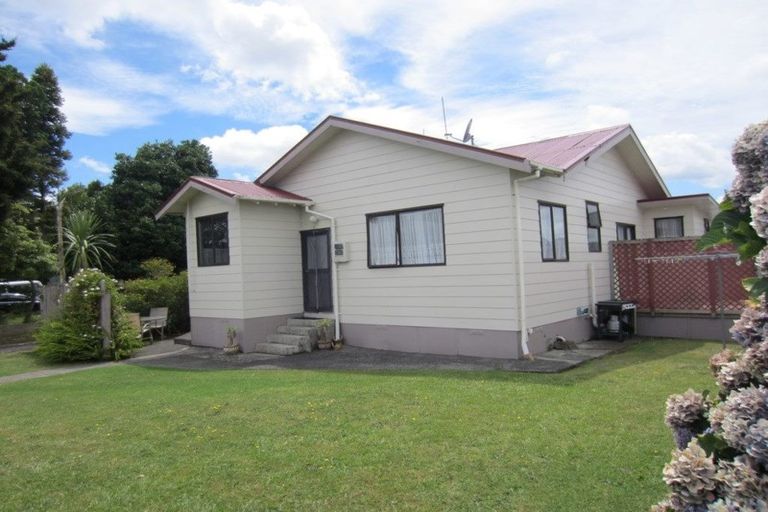Photo of property in 3/8 West Street, Papakura, 2110