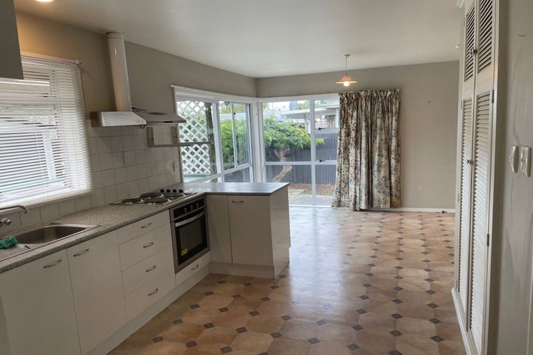 Photo of property in 67 Appleby Crescent, Burnside, Christchurch, 8053