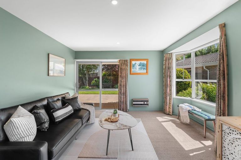 Photo of property in 21b Montclare Avenue, Ilam, Christchurch, 8041