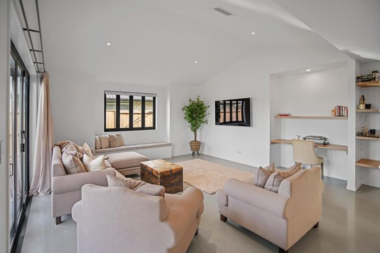 Photo of property in 10 Saint Thomas Avenue, Pyes Pa, Tauranga, 3112