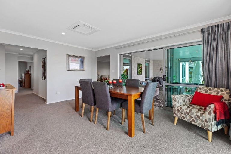 Photo of property in 6 Louise Drive, Ohauiti, Tauranga, 3112