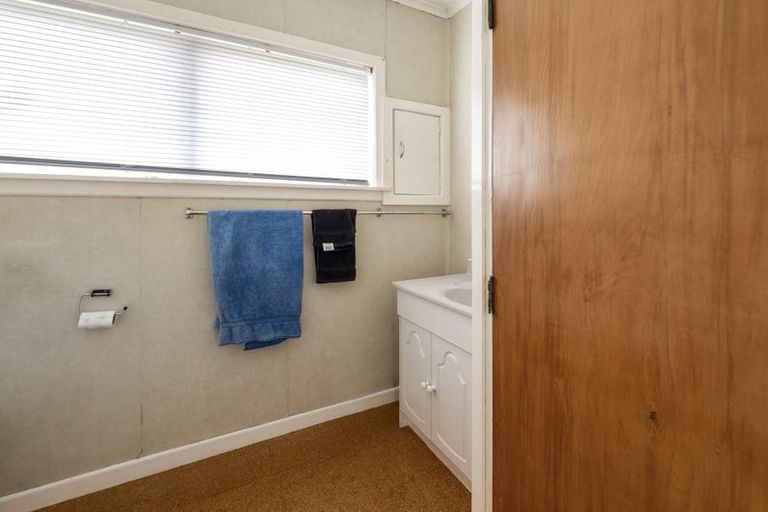 Photo of property in 16 Rokino Road, Taupo, 3330