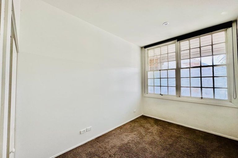 Photo of property in 25 Montilla Place, Manurewa, Auckland, 2102