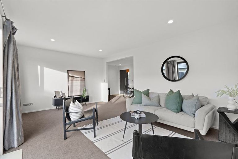 Photo of property in 2 Meyer Crescent, Halswell, Christchurch, 8025