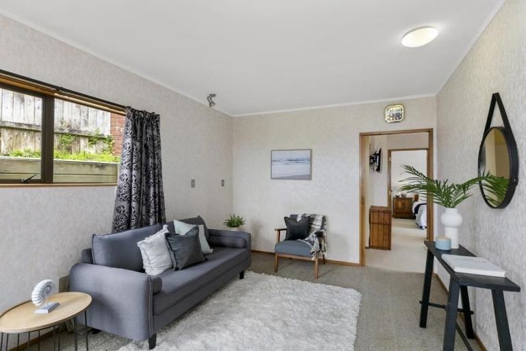 Photo of property in 18 Kilsyth Street, Karori, Wellington, 6012