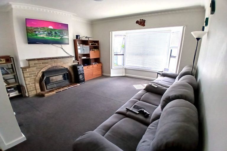 Photo of property in 205 Hakanoa Street, Huntly, 3700