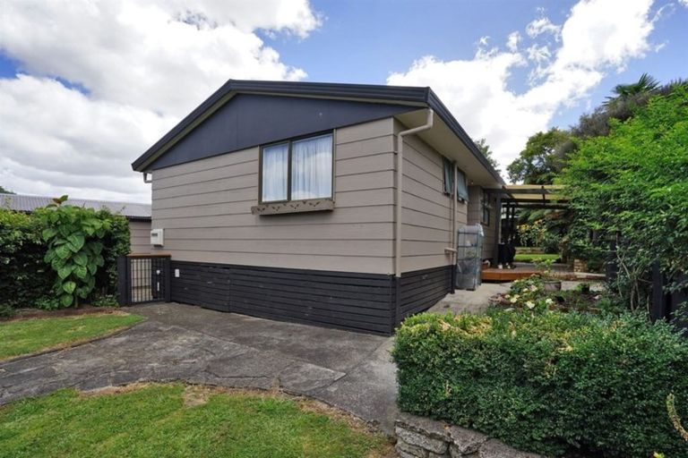 Photo of property in 40 Lindsay Crescent, Nawton, Hamilton, 3200