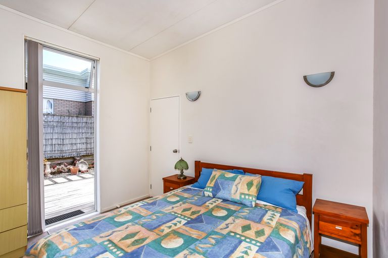 Photo of property in 7 Merlot Lane, Pukekohe, 2120