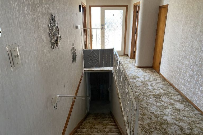 Photo of property in 10 Renwick Street, Papakura, 2110