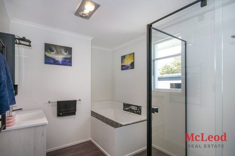 Photo of property in 1 Robert Street, Hinds, Ashburton, 7773