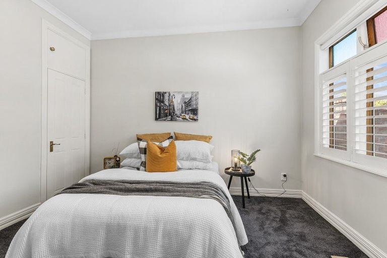 Photo of property in 55 Mckinley Crescent, Brooklyn, Wellington, 6021