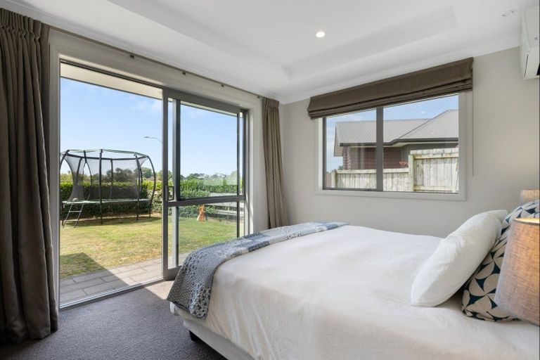 Photo of property in 1 Siemonek Rise, Bethlehem, Tauranga, 3110