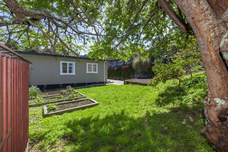 Photo of property in 54 Matai Road, Raumati South, Paraparaumu, 5032