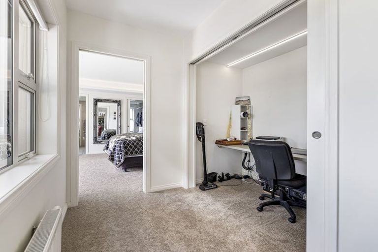 Photo of property in 100 Wingatui Road, Mosgiel, 9024