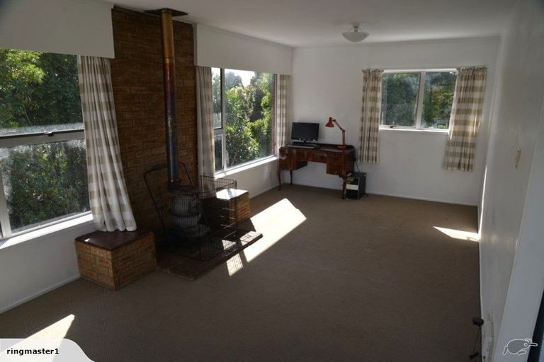 Photo of property in 3/1 Leigh Terrace, Bayview, Auckland, 0629
