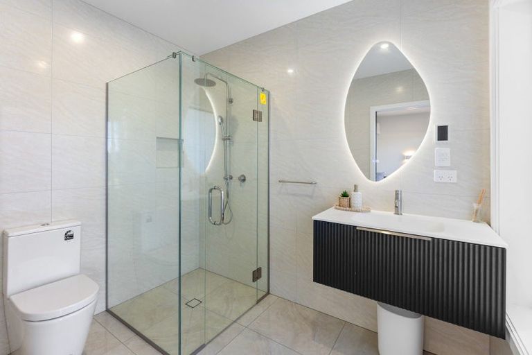 Photo of property in 1 Stetson Rise, Waikanae, 5391