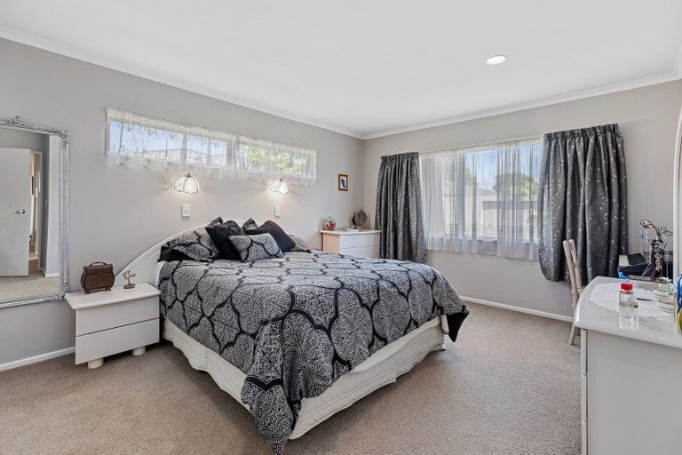 Photo of property in 12 Kentia Avenue, Mount Maunganui, 3116