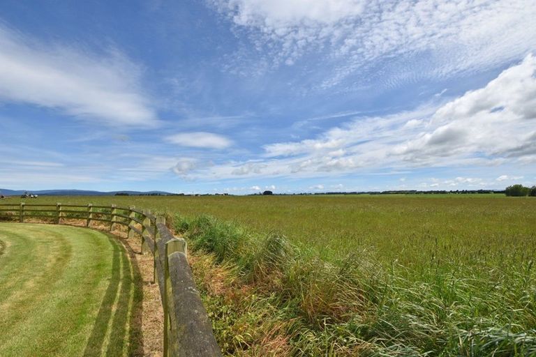 Photo of property in 230 Baxter Road, Isla Bank, Otautau, 9683
