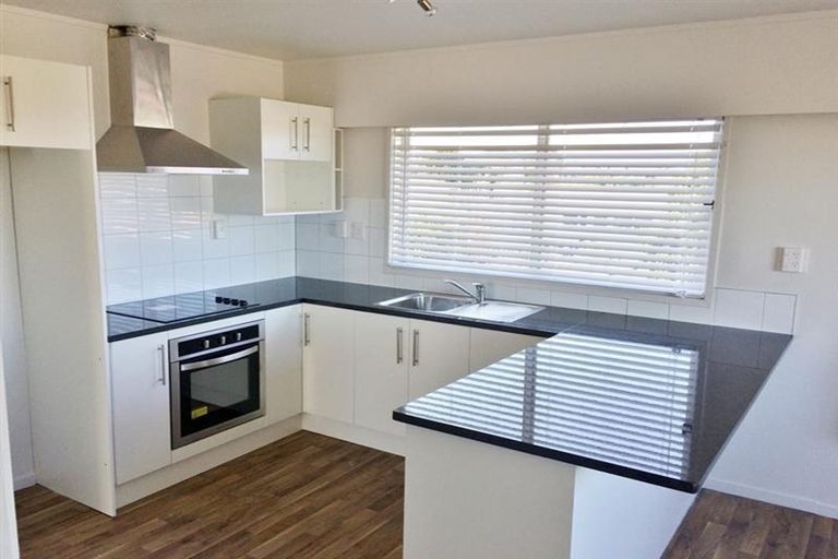 Photo of property in 7b Richard Road, Mangere, Auckland, 2022
