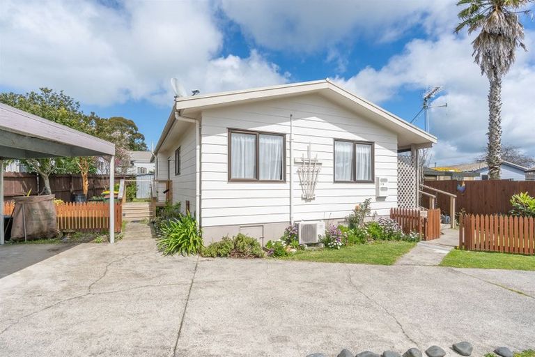 Photo of property in 17b Cromwell Drive, Fitzroy, Hamilton, 3206