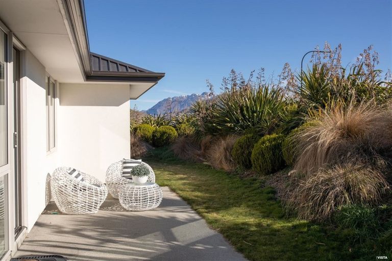 Photo of property in 112 Risinghurst Terrace, Lower Shotover, Queenstown, 9304