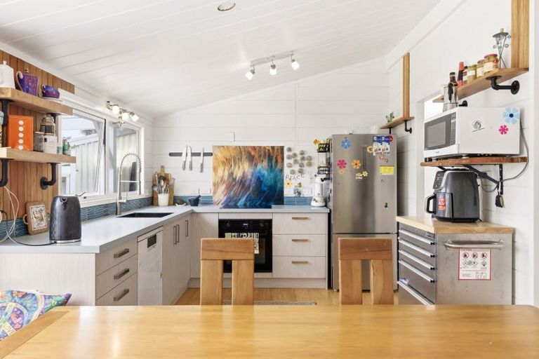 Photo of property in 11 Te Rewha Street, Turangi, 3334