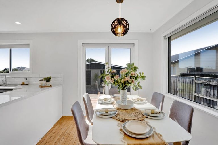 Photo of property in 1141 Devon Road, Bell Block, New Plymouth, 4373