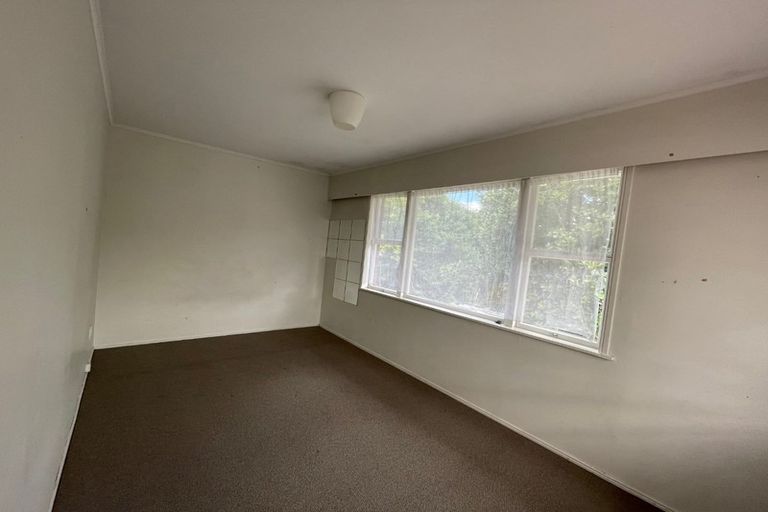 Photo of property in 24 Estuary Road, Weymouth, Auckland, 2103