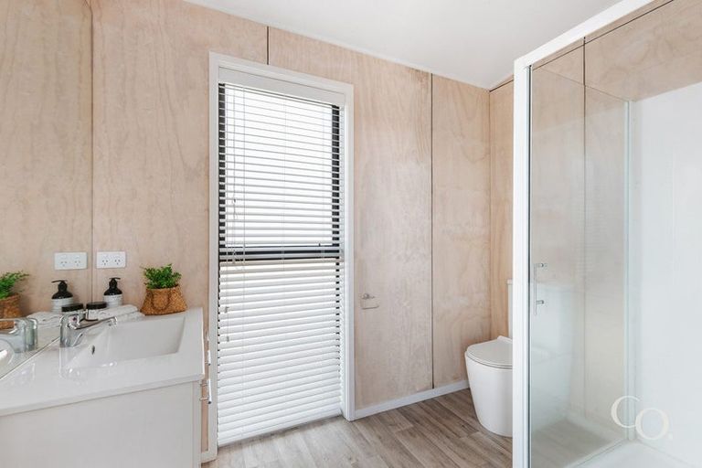 Photo of property in 79 Kaitemako Road, Welcome Bay, Tauranga, 3112