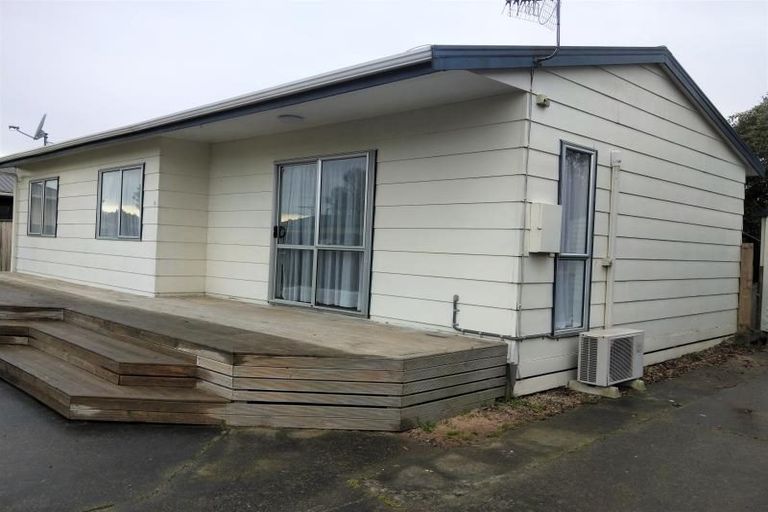 Photo of property in 6 Athena Grove, Highbury, Palmerston North, 4412