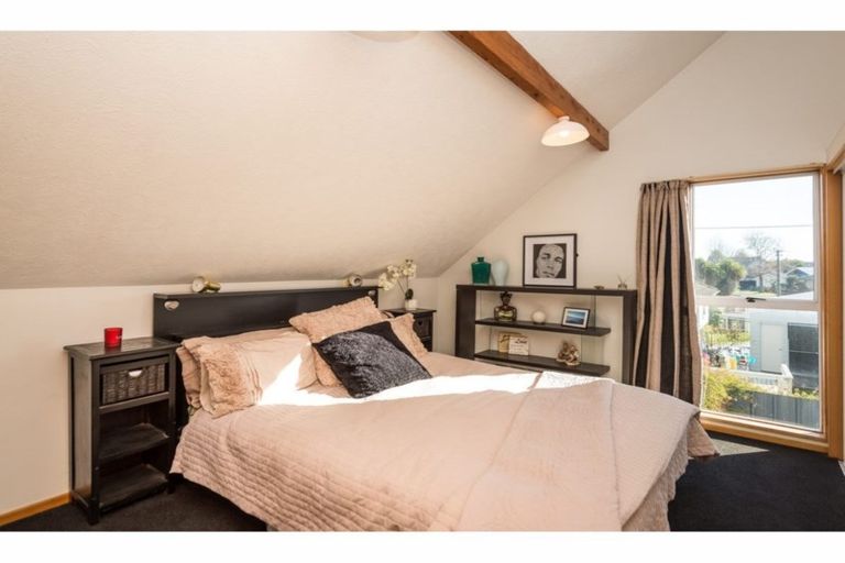 Photo of property in 1a Dulles Place, Papanui, Christchurch, 8053