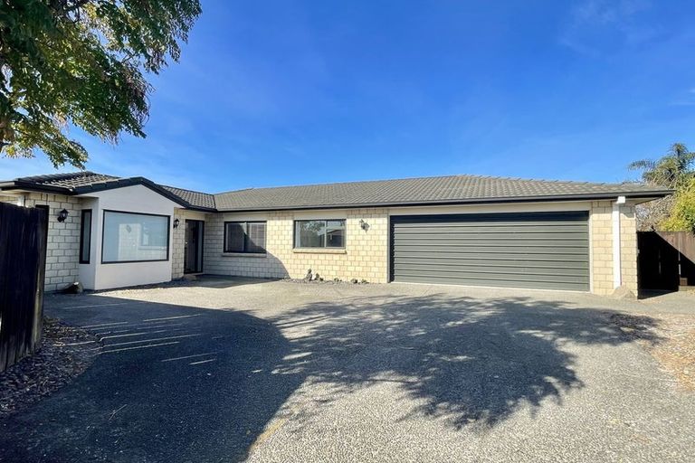 Photo of property in 18 Sarah Place, Papamoa Beach, Papamoa, 3118