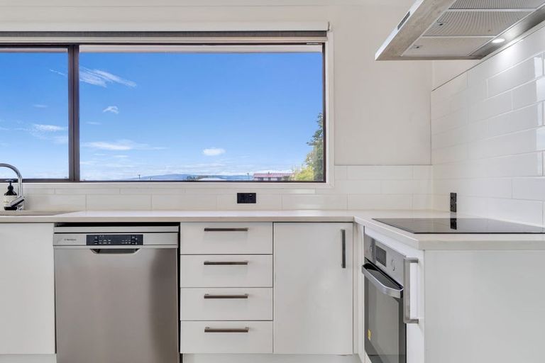 Photo of property in 51 Ngatai Avenue, Ngongotaha, Rotorua, 3010