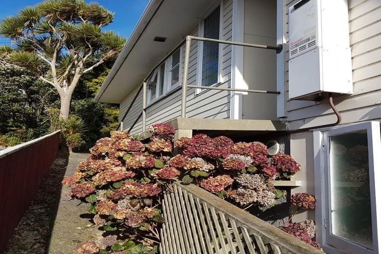 Photo of property in 61 Kano Street, Karori, Wellington, 6012