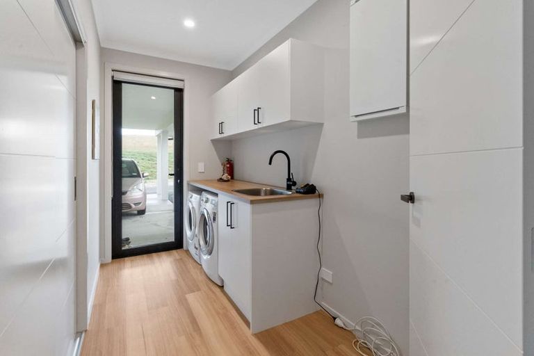 Photo of property in 13 Cypress Lane, Balclutha, 9230